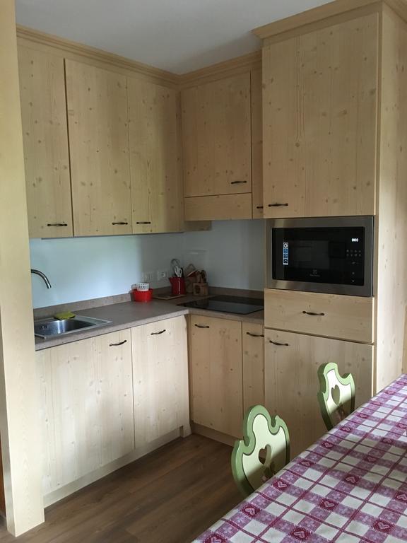 Ciasa Sot Croze Apartment Pozza di Fassa Exterior photo